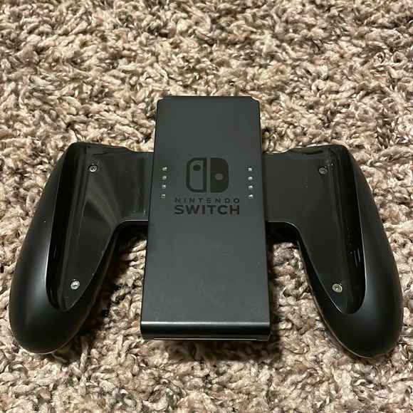 Nintendo Other - ‼️60% OFF SALE‼️ Nintendo Switch Joy-Con Grip Controller
